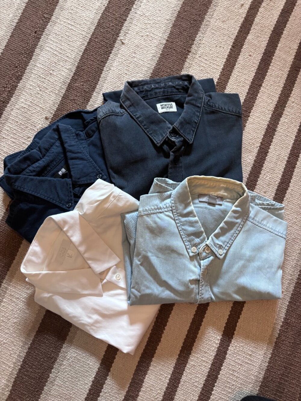 Men's COS Button-Down Collared Work Shirt Lot 4 / Size Medium